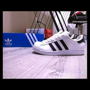 Adidas Superstar